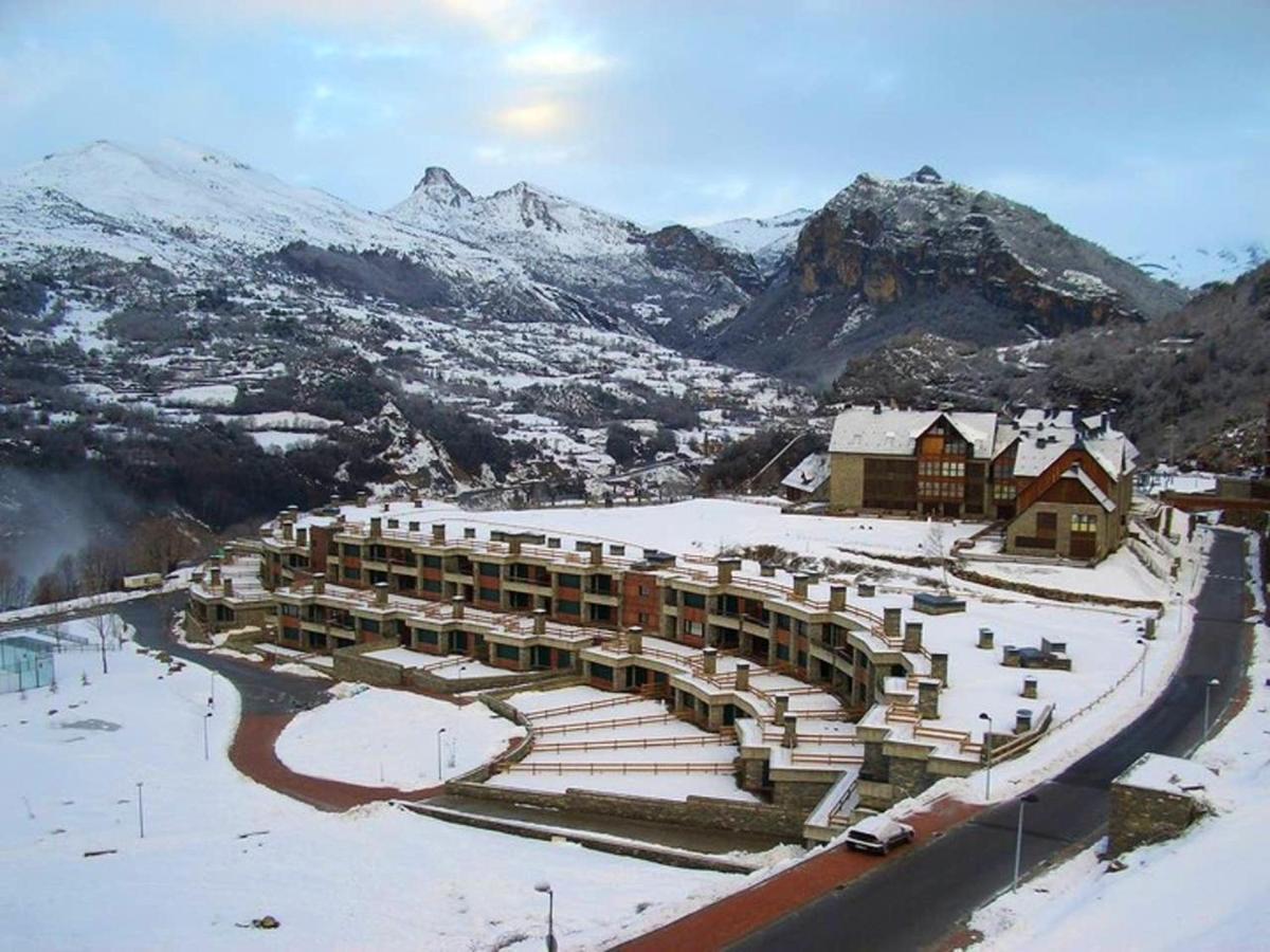 3 Bedrooms Appartement With Shared Pool Enclosed Garden And Wifi At Panticosa 2 Km Away From The Slopes Екстериор снимка